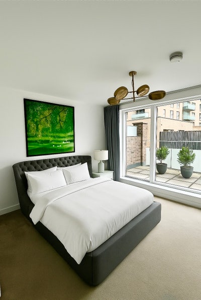🌇 Cozy Accommodations in North Greenwich (O2) Main Photo