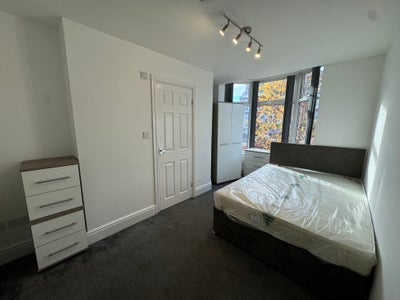 Double Room, Ravensworth Road, Balby DN4 Main Photo