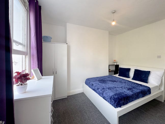 4 bedrooms flat in Holloway Main Photo
