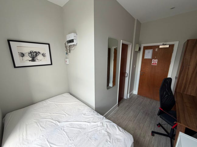 DSS-Studio Flat Available in Camden Islington N7 Main Photo