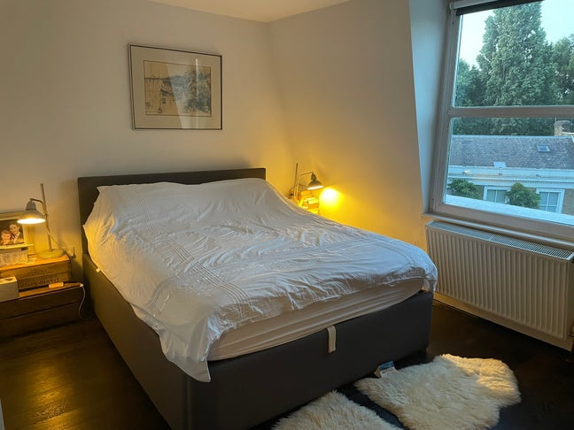 Double Room in Holland Park Main Photo