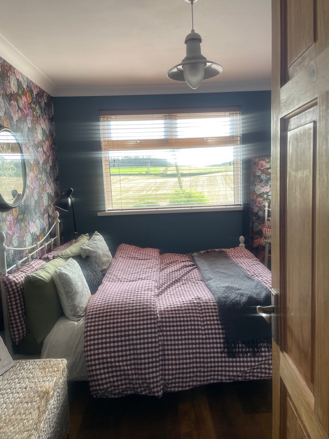 Quiet Double Room to  Rent  Main Photo