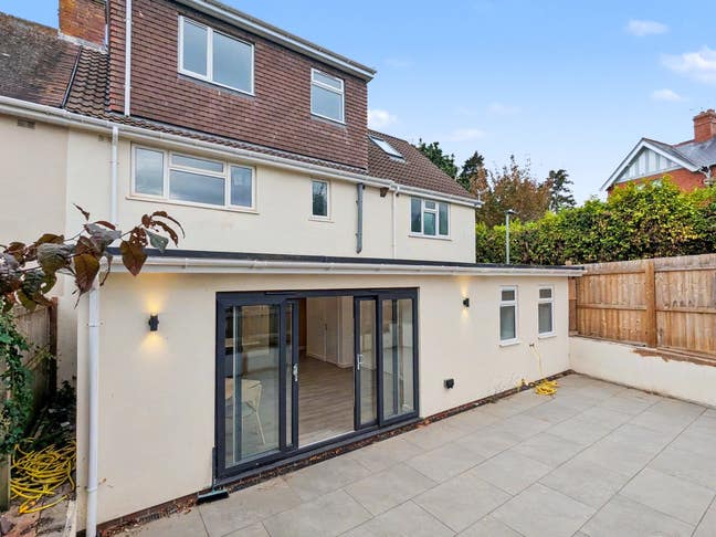 Professional HMO Let - Pinhoe Main Photo