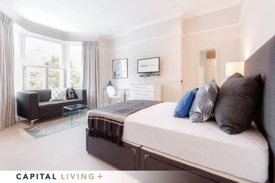 Large double room available in Balham  Main Photo