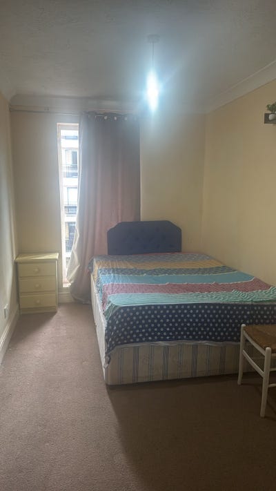 *Double Room* Main Photo