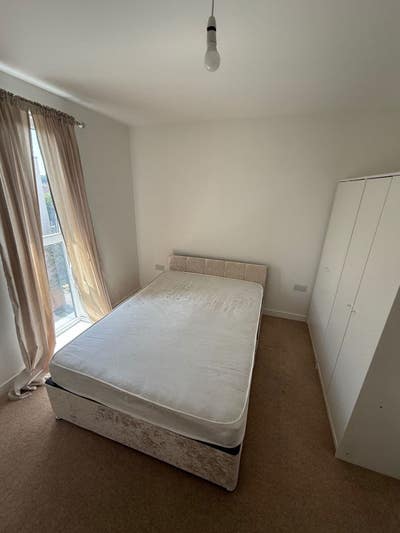 *Double Room with Separate bathroom* Main Photo