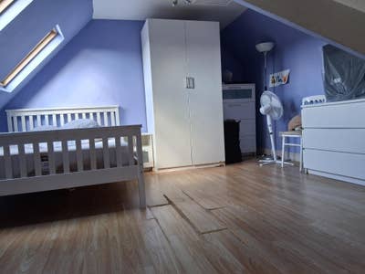 Large loft room  Main Photo