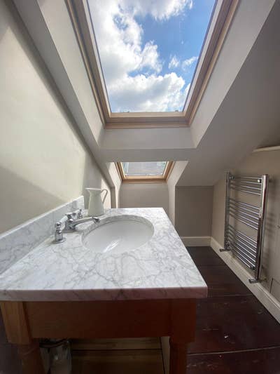 ✨ Luxury Loft Room with Ensuite in Victorian House Main Photo