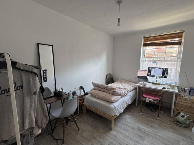 Short sublet – Hammersmith, 1 Dec to 12 Jan Main Photo