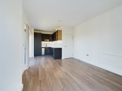 Colindale – 1 Bedroom Flat Main Photo