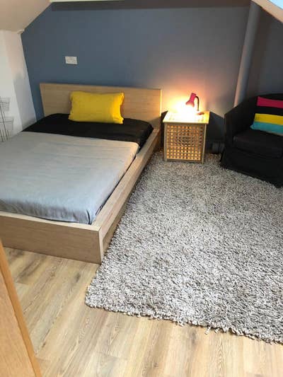 Spacious Loft with Private Bathroom - Jubilee  Main Photo