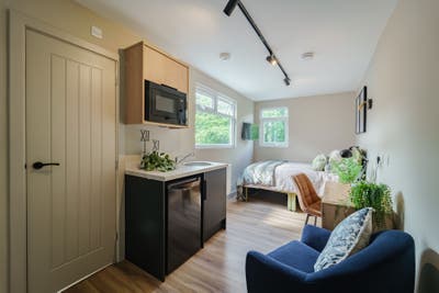 🏡 Room to Rent in Selly Oak – &pound;780 pcm All Bills I Main Photo