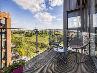 Lovely, plant-filled one-bed in SE London Main Photo