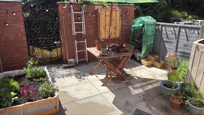 Double room and house share in Hyde Main Photo
