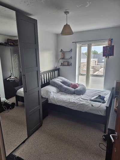 Crystal Palace Double Room – Bills Included Main Photo