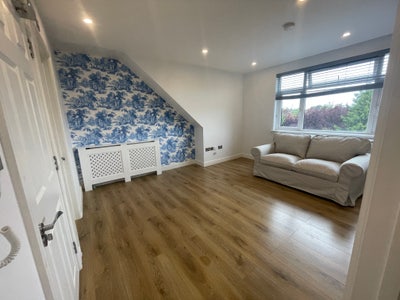 Recent renovated 1 bedroom flats NW2  Main Photo