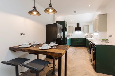 Modern Student Town House in Liverpool City Centre Main Photo