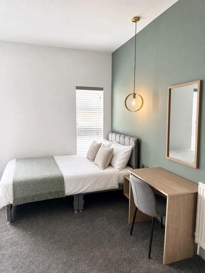 🏡 Premium Ensuite Studio with Private Kitchenette Main Photo
