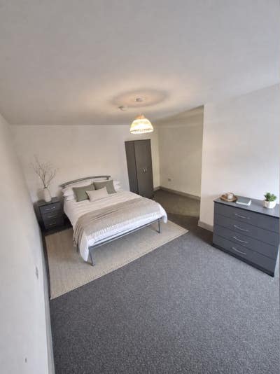 Modern Double Rooms, NG31, Grantley Street Main Photo