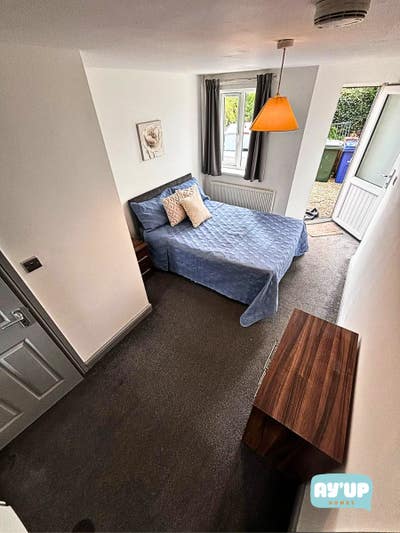 Big Wheatley Studio Room Main Photo