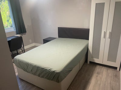 Beautiful 5-bed house share in Greenwich Main Photo