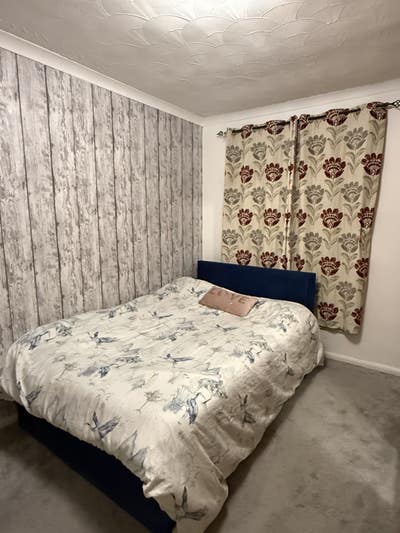 Double bedroom  Main Photo