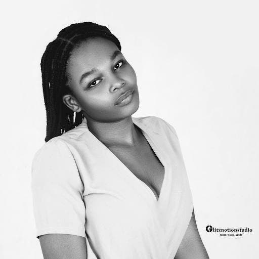 Student Female seeks a single or double room Main Photo