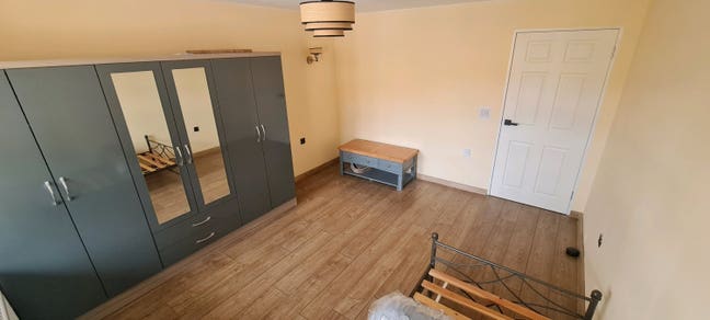 Massive double bedroom for rent Main Photo