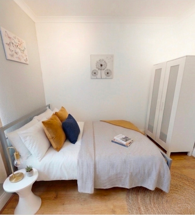 2027/28 Student Rooms | &pound;650 Inc Bills | Zero Depo Main Photo