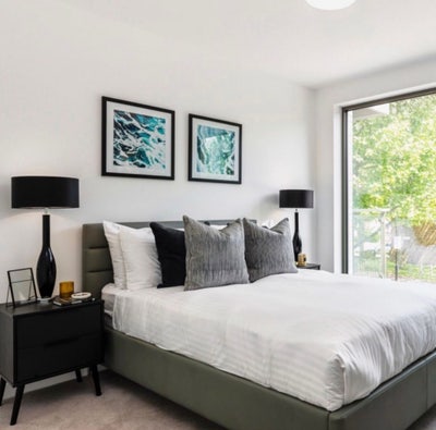 Double Room with Private Bathroom- Female only 🌸 Main Photo