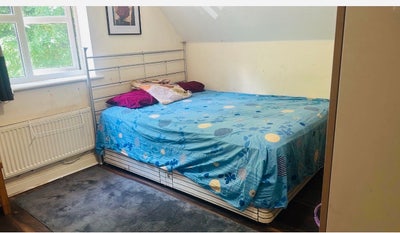 Double bedroom for rent.  Main Photo