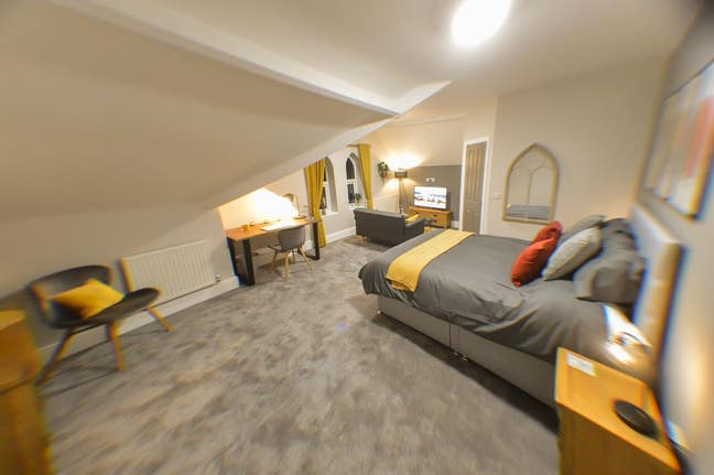 🚨 **the Best En-Suite Room in Derby**🚨 Main Photo