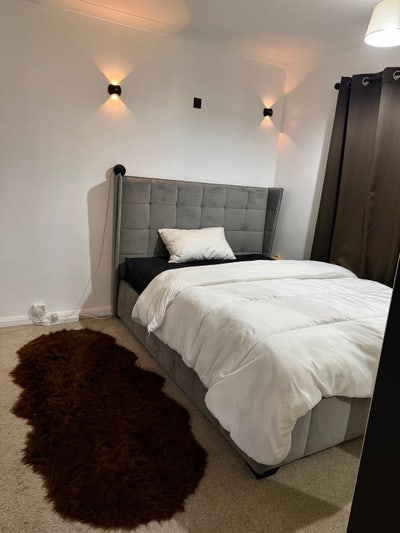 Double bedroom Room Share Main Photo