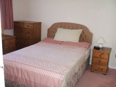 Lovely Room to Rent Main Photo