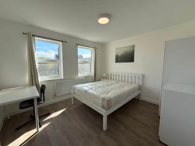 🏡 New Room in Dalston | 4 Min to Station 🏡 Main Photo