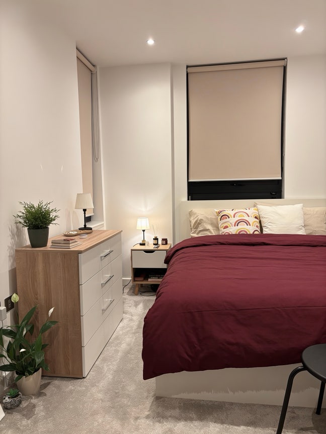 Double En-suite | Central MK | 2 Min to The Hub Main Photo