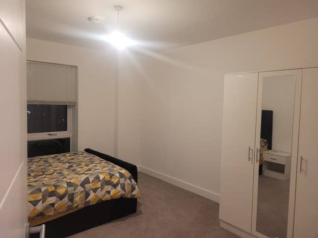 Modern Double Room with Private Bathroom  Main Photo