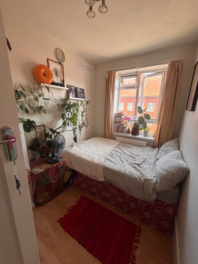 Room in Clapham Common Main Photo