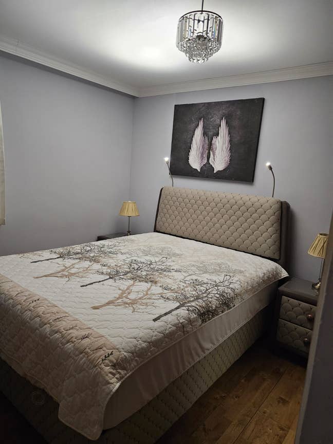 Double Room in 2-Bed Flat – TW9 1YE Main Photo