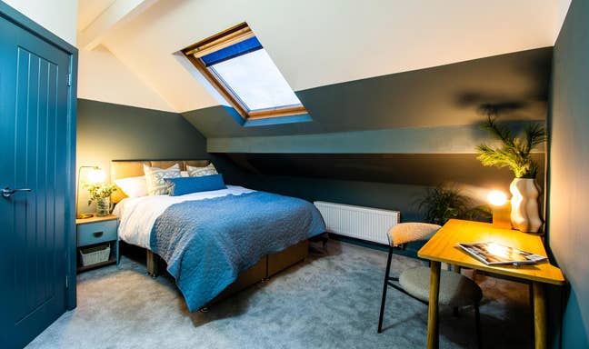 Stunning Room with Ensuite in a Shared House Main Photo