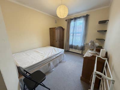 Double Room to Let (Off Green Lanes, North London) Main Photo