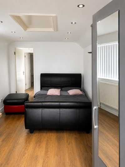  Fully Furnished Studio – Coventry CV3 6DL Main Photo