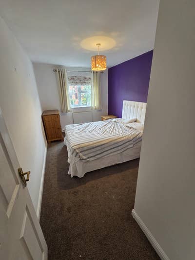 Room Available Main Photo