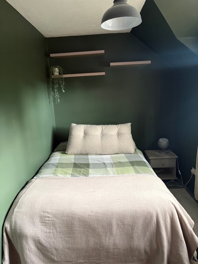 Room  to Rent  from  Sept 19th Main Photo