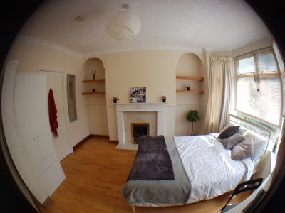 Good size room in fine house in St.Annes Main Photo