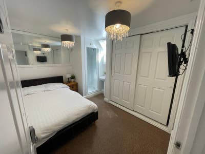*En-Suite Room* All Bills inc * Evesham Town  Main Photo