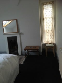 Apartment top floor in owner's house Main Photo