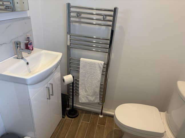 Beautiful double room in dovercourt near the beach Main Photo