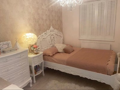 Luxury double bedroom Main Photo