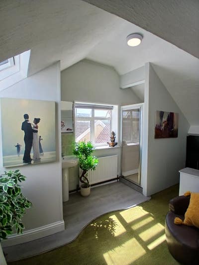 Large Double Room for single occupancy.. Main Photo